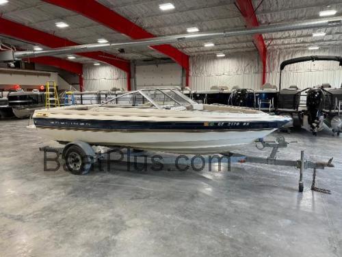 Bayliner 1950 Capri Bowrider Spesifikasjoner og anmeldelser